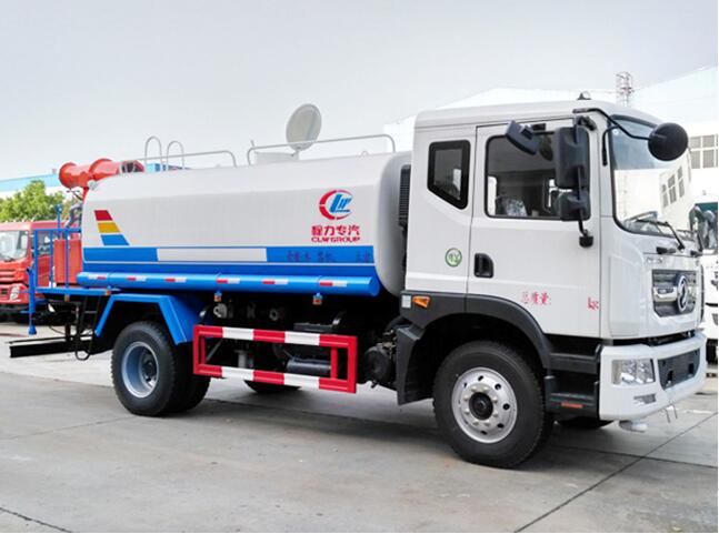 東風(fēng)D9灑水車帶霧炮的配置及參數(shù)