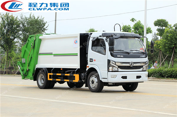 國(guó)六東風(fēng)凱普特壓縮垃圾車(chē)交付煙臺(tái)某鄉(xiāng)村居委會(huì)
