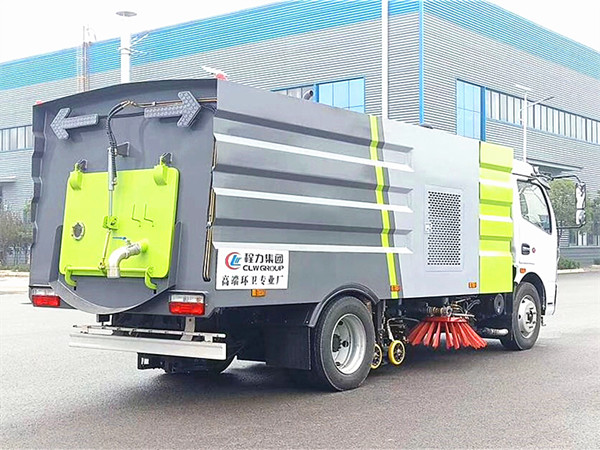 東風凱普特8方洗掃車