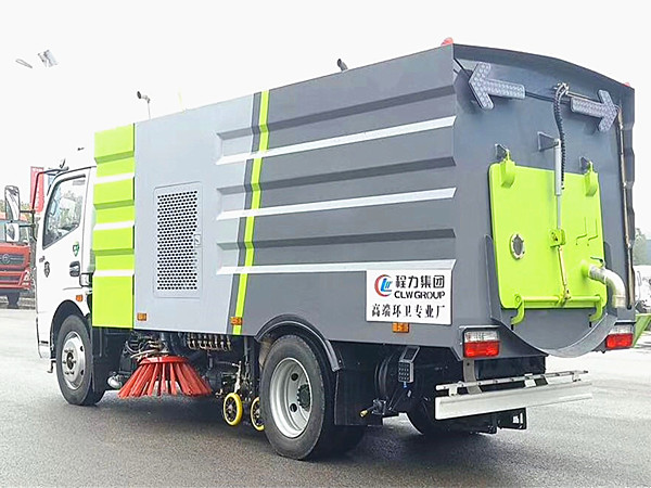 東風凱普特8方洗掃車