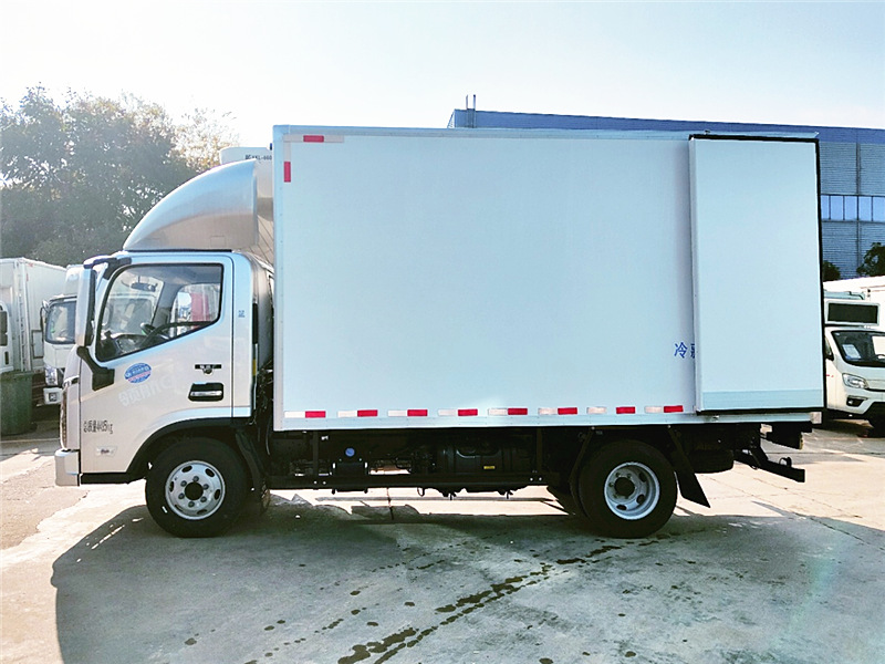 福田領航大G輕卡冷藏車