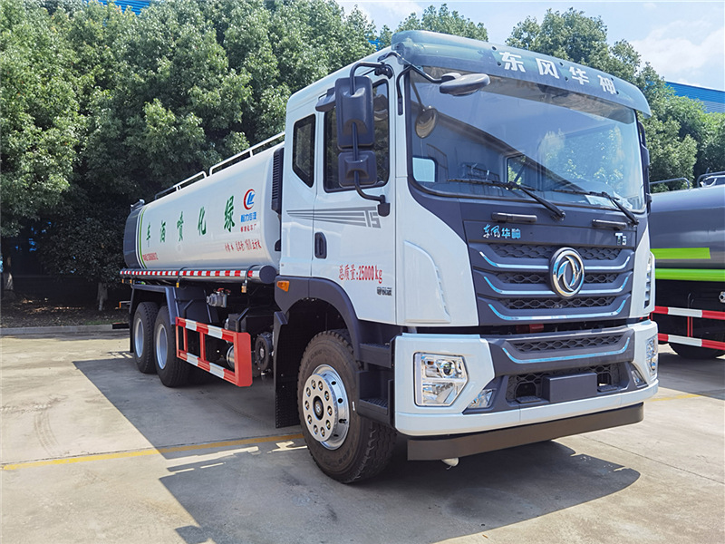 東風T5后雙橋灑水車